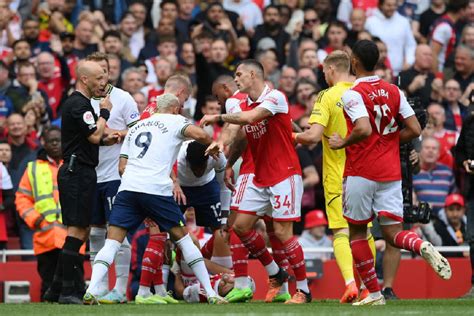 tottenham arsenal rivalry|arsenal vs tottenham record.